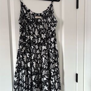 NWOT Salty Lemon Black and White Floral Dress